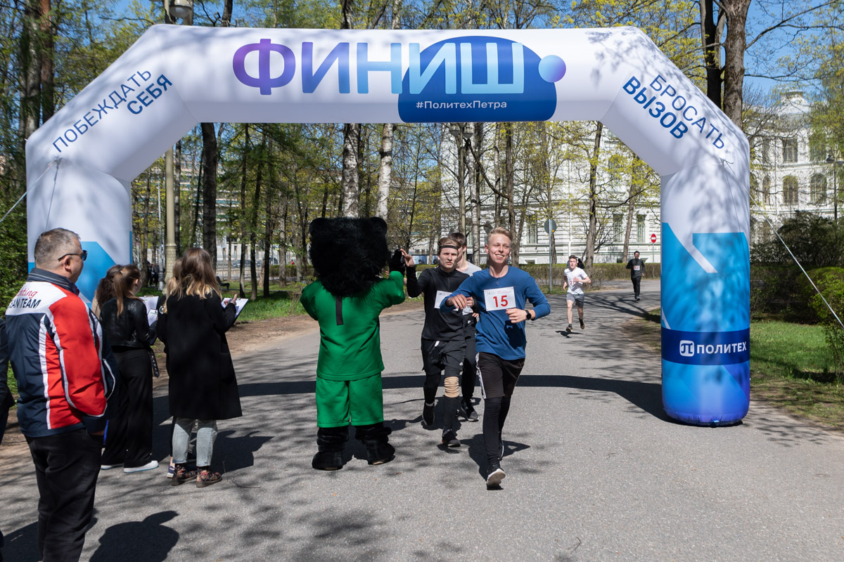 В Политехе прошел праздник «Семейный День Победы»