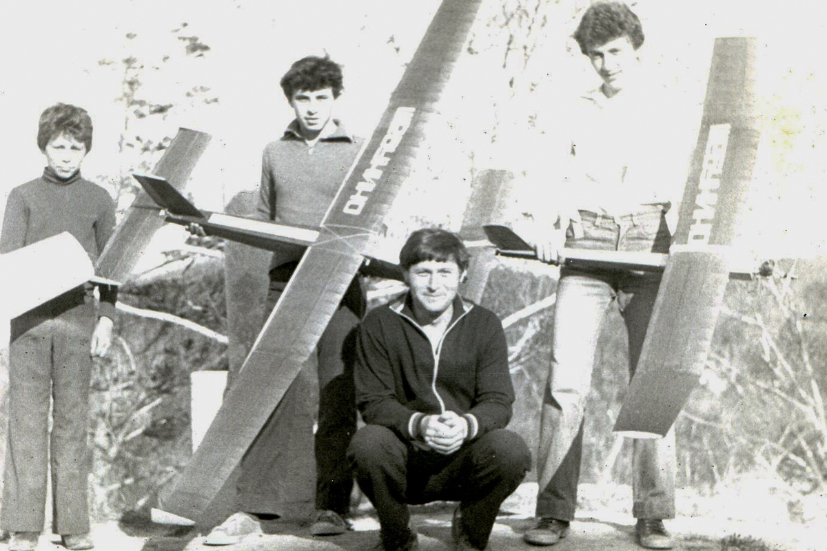 Авиамодельный кружок