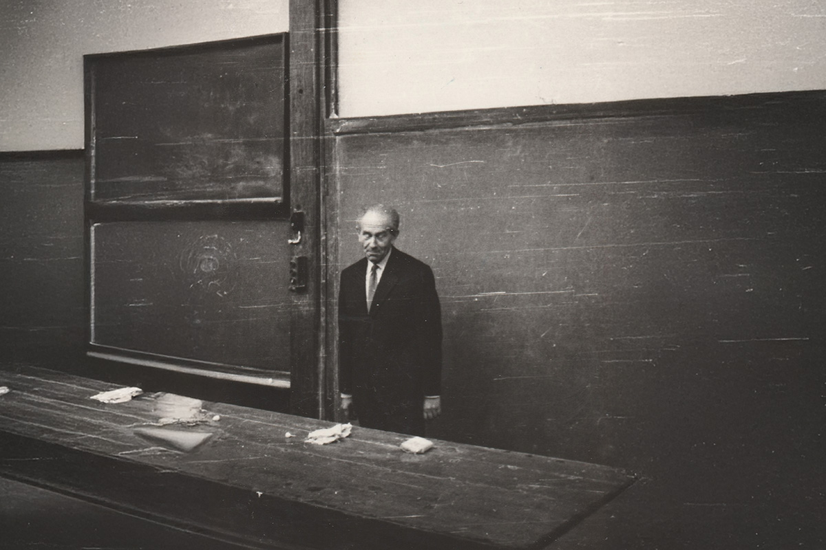 Дедушка Александры, Евгений Егорович Бахмутский