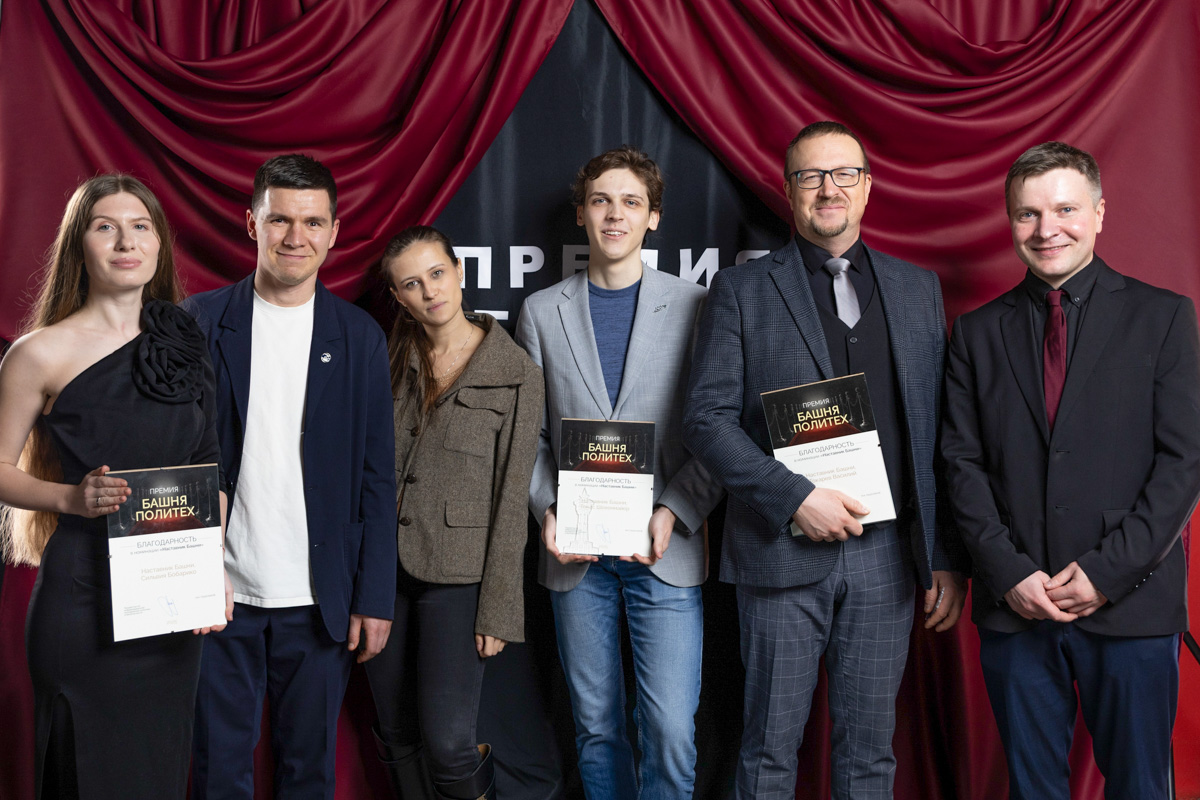 Наставники Башни разделяют идею, что, развивая других, они развиваются сами