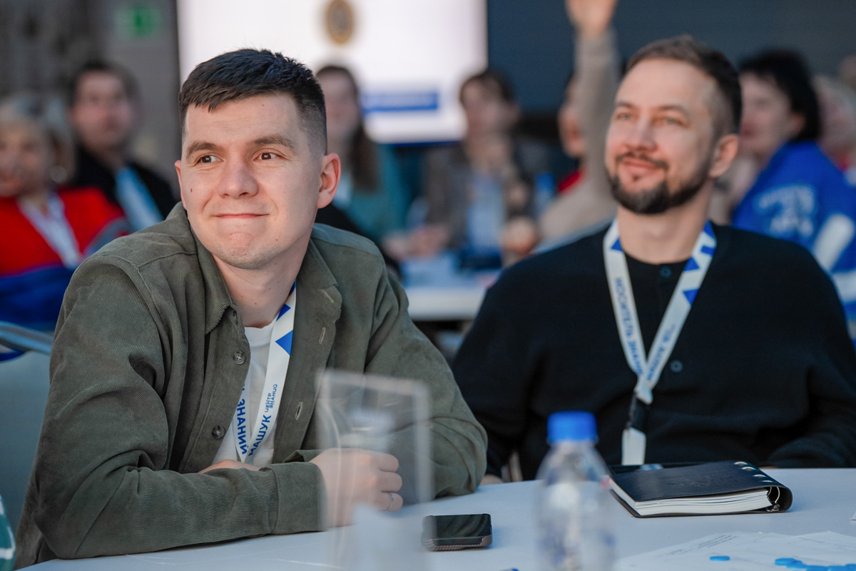 «Большой плюс — это контакты в сообществе людей, которые занимаются тем же самым, разделяют те же ценности»